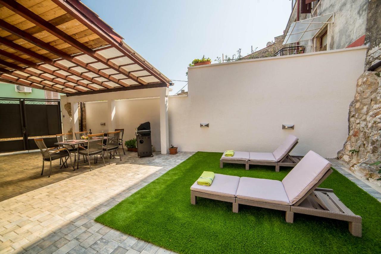 Casa Istriana Vrsar Villa Bagian luar foto